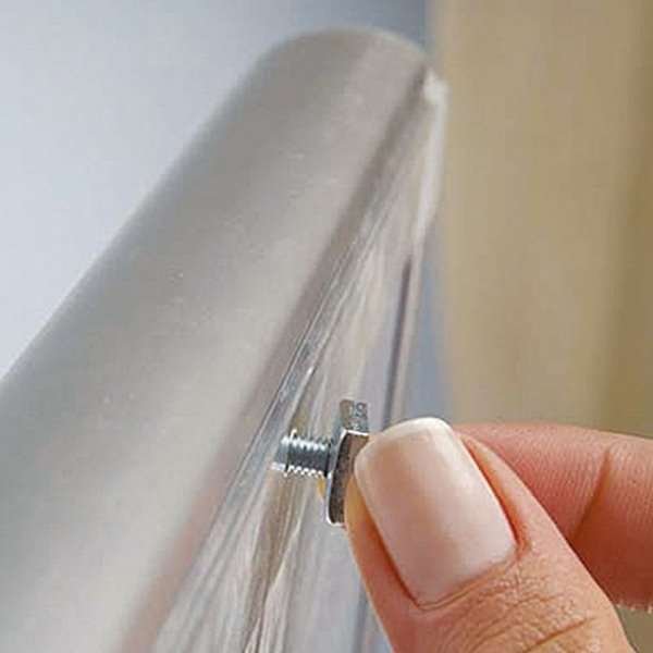 Håndspritstander med hylde og A4 Klikramme