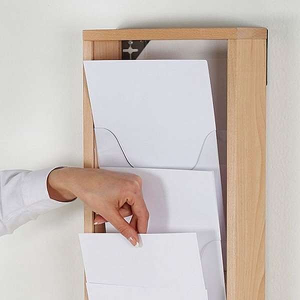 Wooden Brochureholder Wall. Natural wood. 5xA4