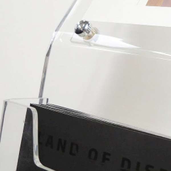 Akryl Infostander med brochureholder vertikal - A4 - 21x29.7 cm