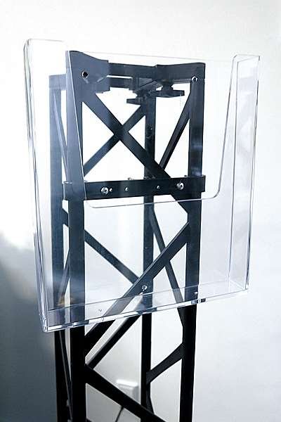 Crown Truss, Brochure dispenser M65 with fitting - Hvid