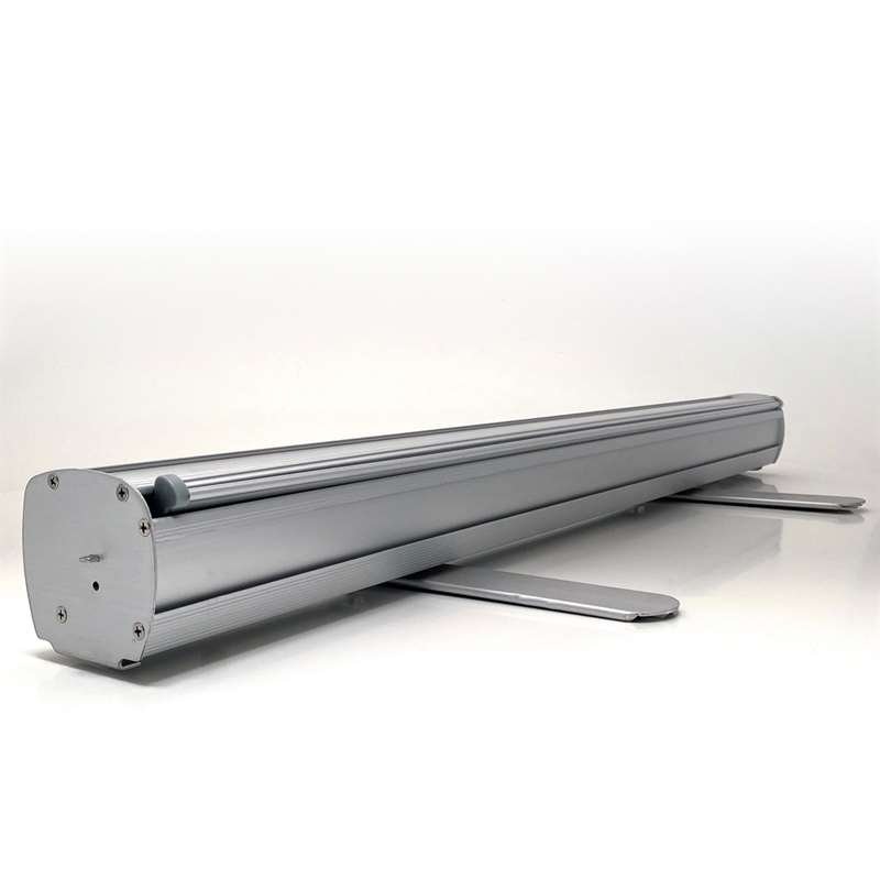 Basic Roll-up kassette, enkeltsidet, alu/sølv, 120 cm