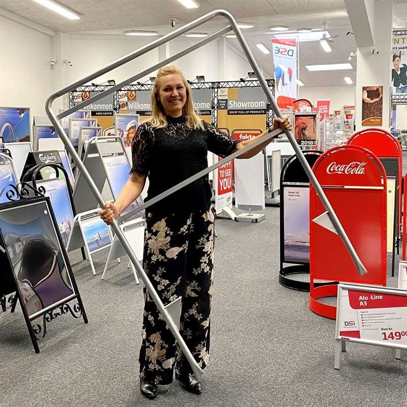 Estate Sign XL, mæglerskilt uden plade og print