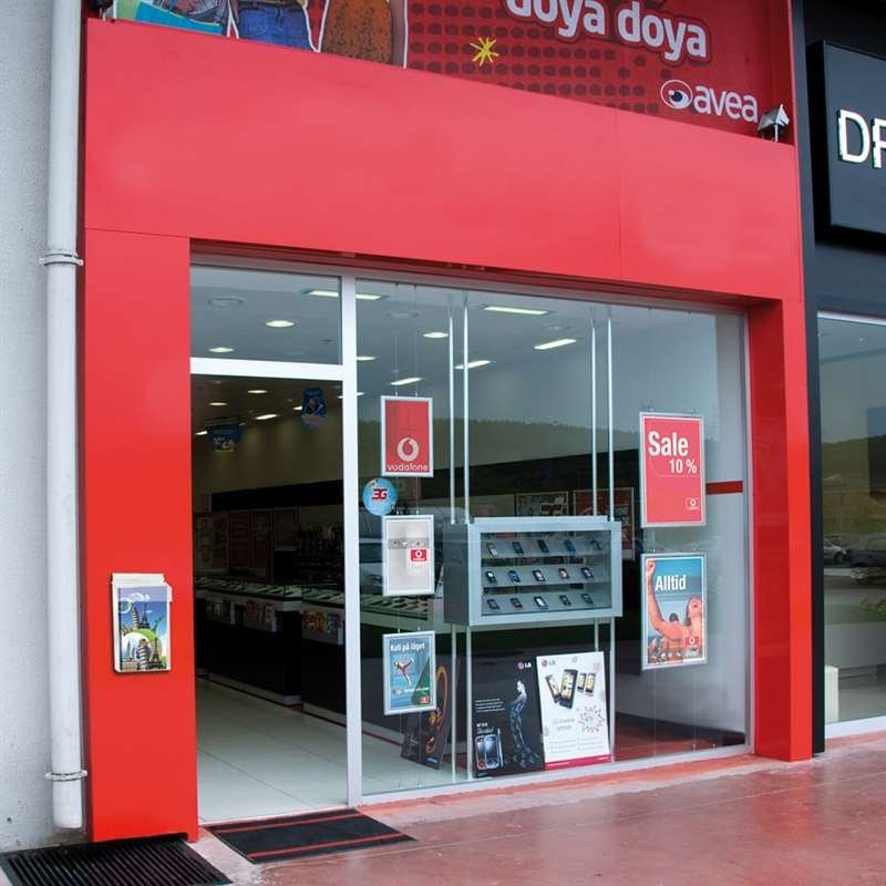 Akryl brochureholder boks udendørs - vertikal - A6