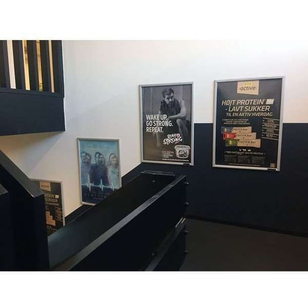 Klikramme med 32mm aluminium fladprofil, sølv - 50x70 cm