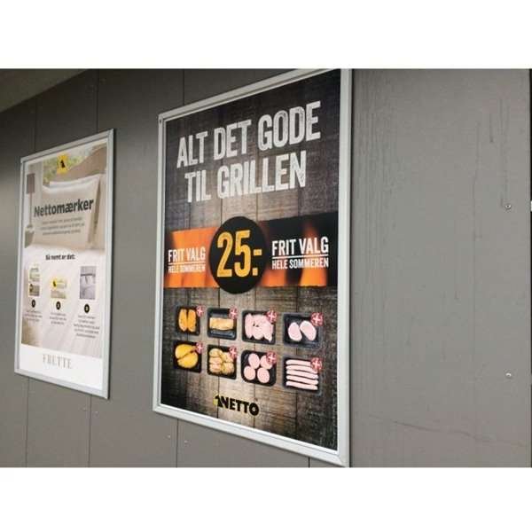 Klikramme med 32mm aluminium fladprofil, s&oslash;lv - 70x100 cm