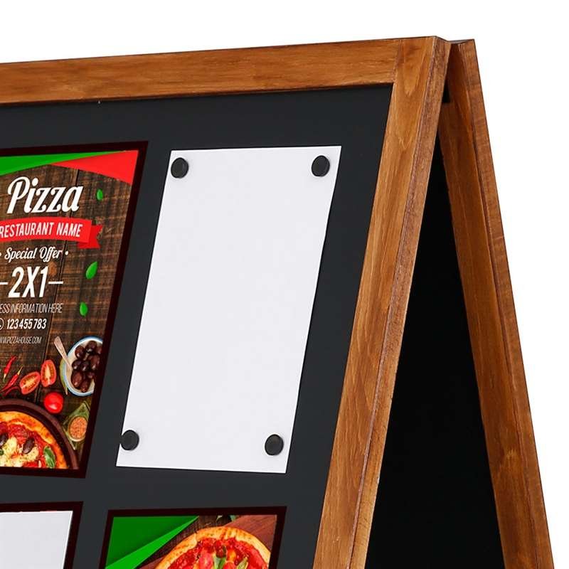 Wooden gadeskilt med ståltavler, 59 x 119 cm