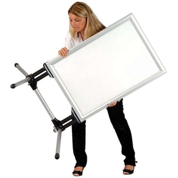 Wind-Line Budget Gadeskilt - 70x100 cm - sølv