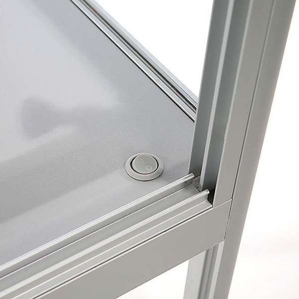 Vitrine glasskab - Showcase Desk Duo glasmontre med LED lys og lås - sølv