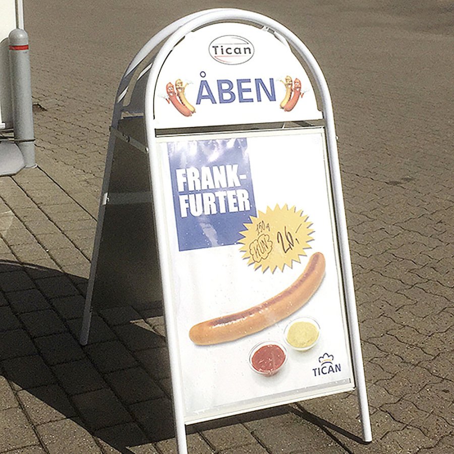 Expo Gotik Gadeskilt med logoplade - 70x100 cm - hvid