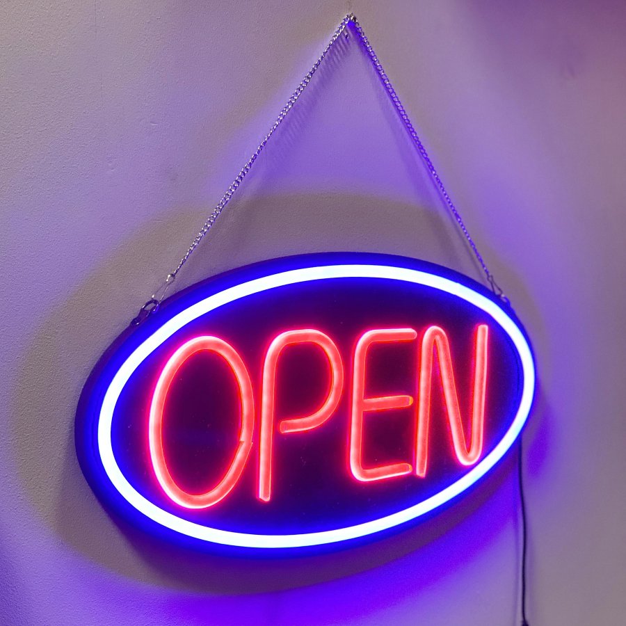 LED Open skilt med lys, sort skilt med r&oslash;d og bl&aring; neon
