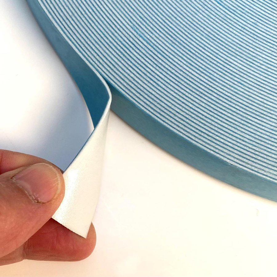 Dobbeltklæbende Skumtabe 19mm - 50m Rulle