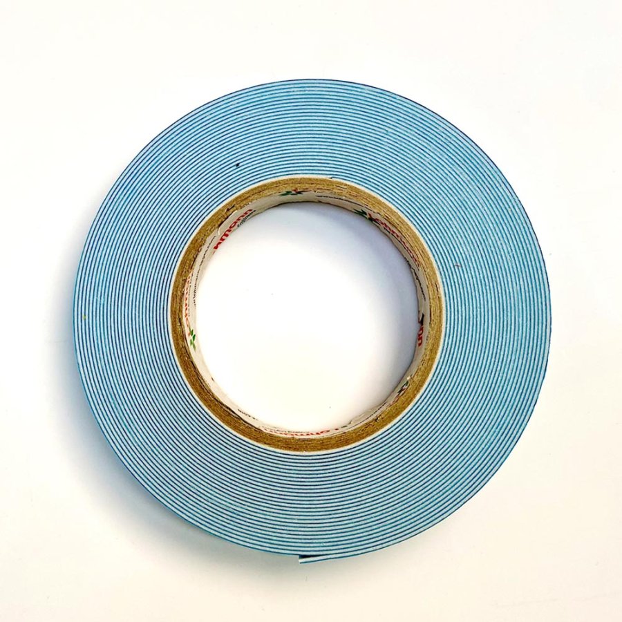 Dobbeltkl&aelig;bende Skumtabe 19mm - 10m Rulle