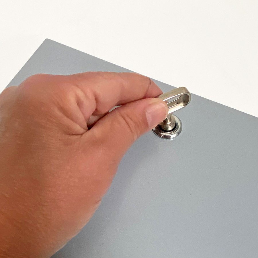 Eco Dispenser, s&oslash;lv, med tryk, til hundeposer og 145 cm stang