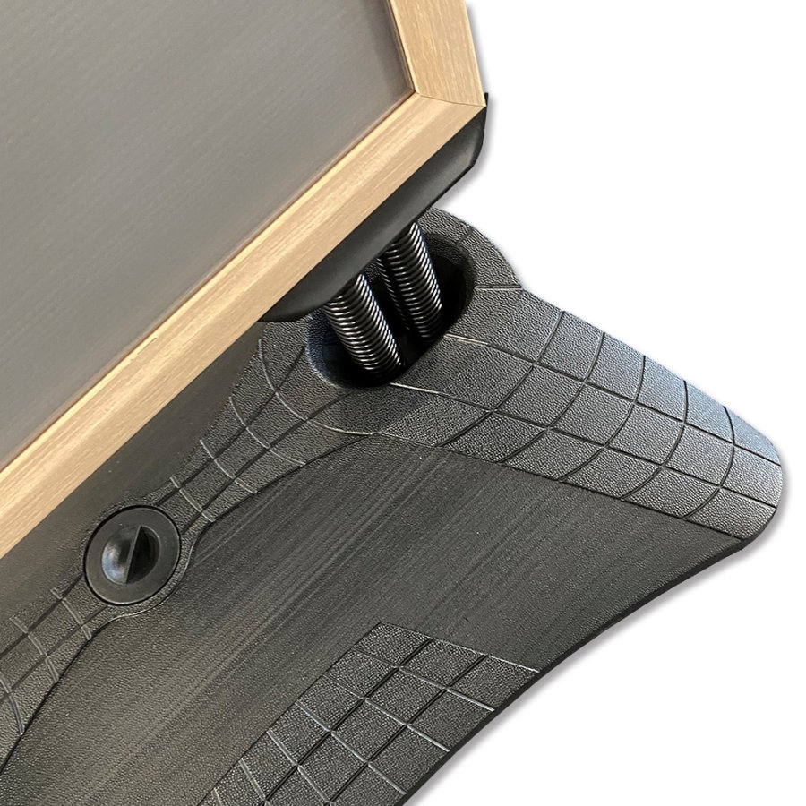 Stilfuldt Wind-Pro Vandbase Gadeskilt i Grå/Light Wood - A1 Størrelse