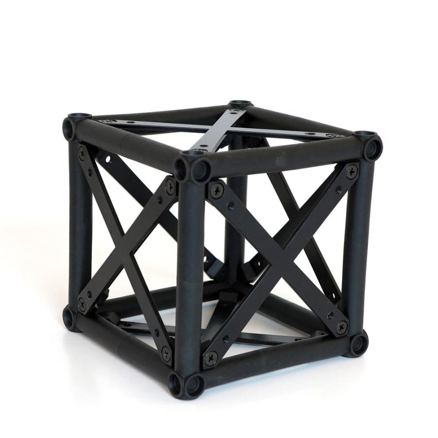 CROWN TRUSS 15 L-shape wall 3 x 3 m, 300 x 600 cm