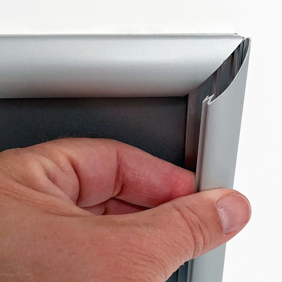 Klikramme med 20mm aluminium profil, s&oslash;lv - A1