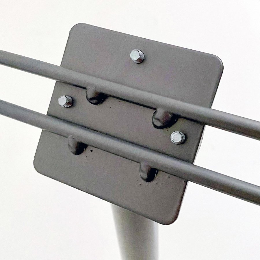 Wire Brochurestander - Tabloid - 28.5x40 cm - s&oslash;lv