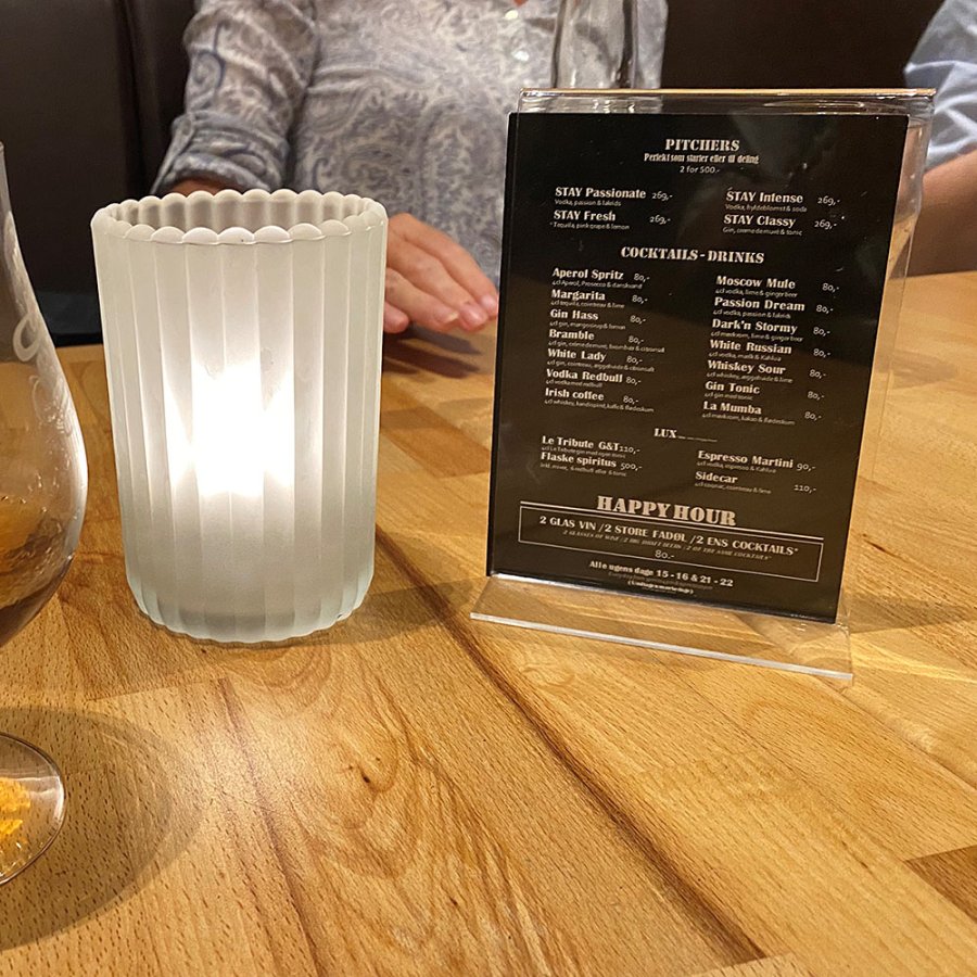 T - Menukortholder vertikal - A7 - 7.4x10.5 cm