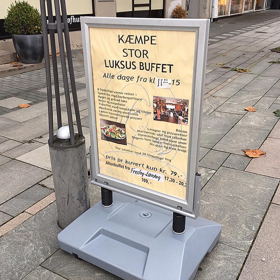 Wind-Sign Waterbase Gadeskilt - A0 - s&oslash;lv