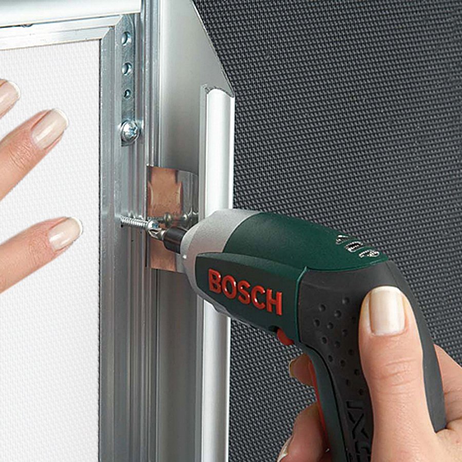 Klikramme med 32mm aluminium fladprofil, s&oslash;lv - A4