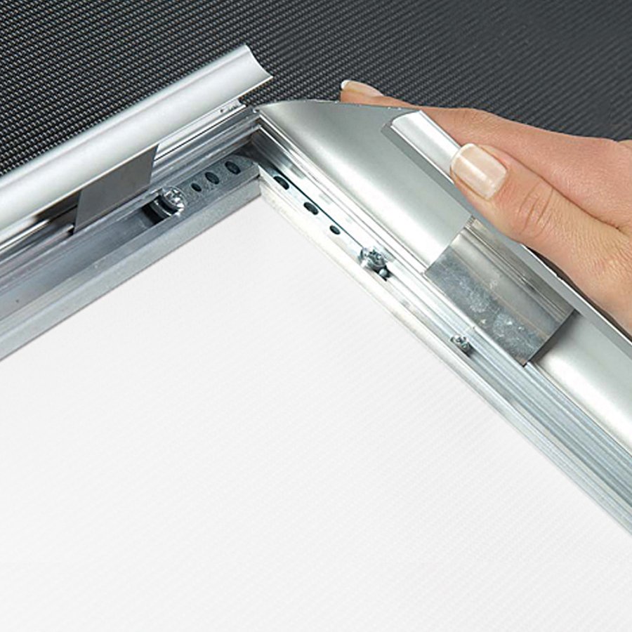 Klikramme med 45mm aluminium profil, s&oslash;lv - A0