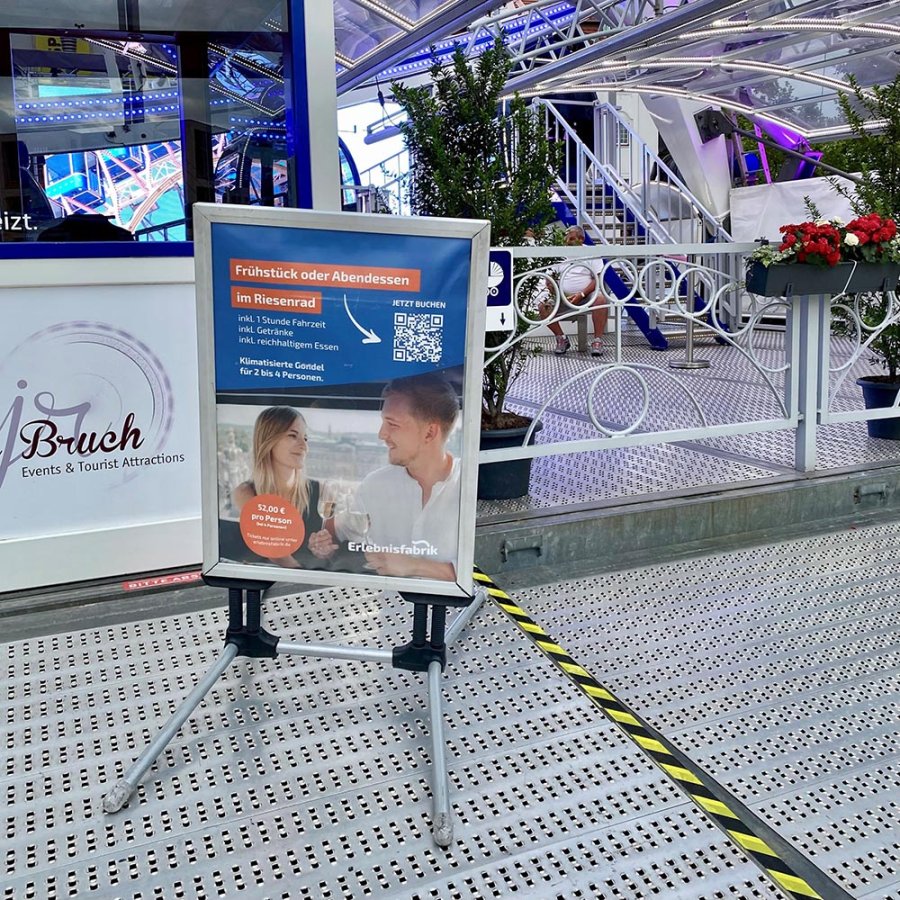 Wind-Line Budget Gadeskilt - 50x70 cm - s&oslash;lv