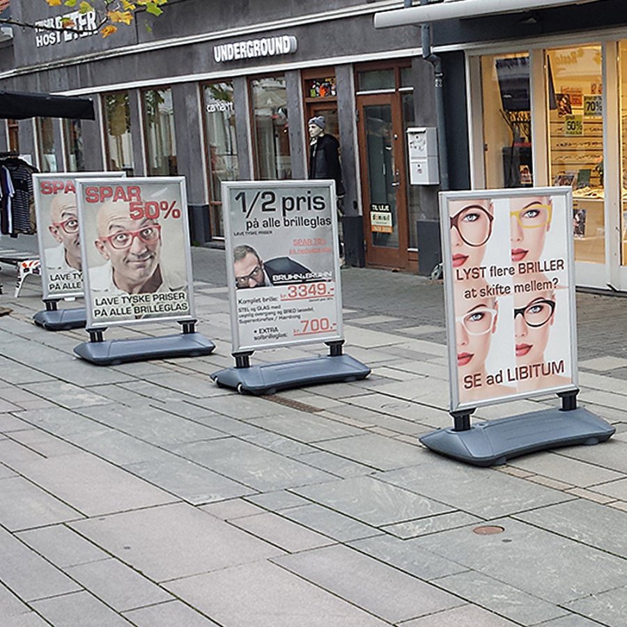 Wind-Sign Waterbase Budget Gadeskilt - 70x100 cm - s&oslash;lv