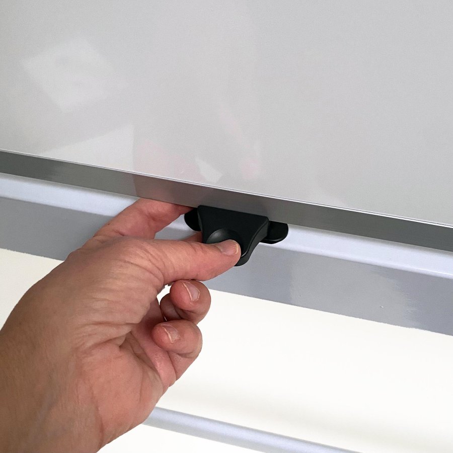 Inspire Pivot Svingtavle - Mobilt vendbart whiteboard, 120x150 cm